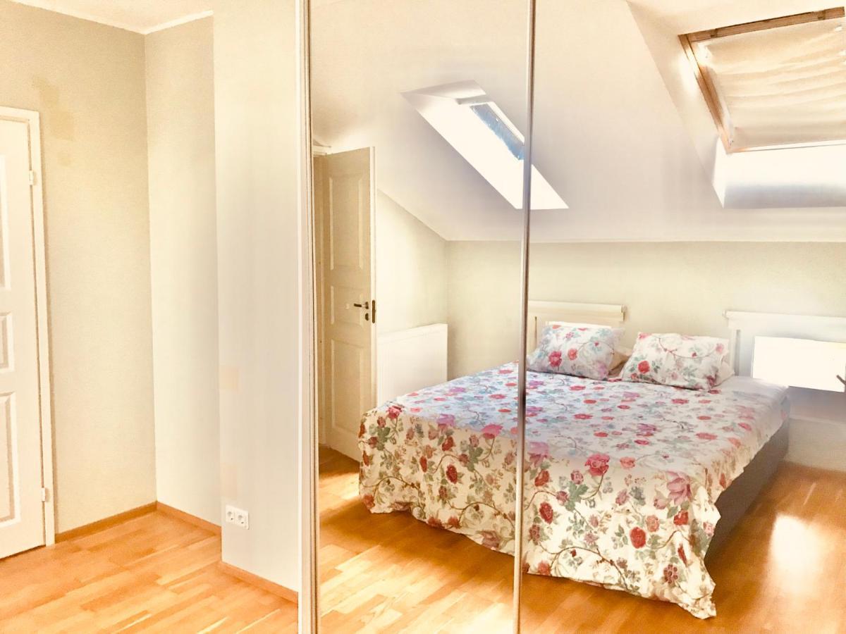 Cozy City Penthouse Apartment, Free Parking Ταλίν Εξωτερικό φωτογραφία